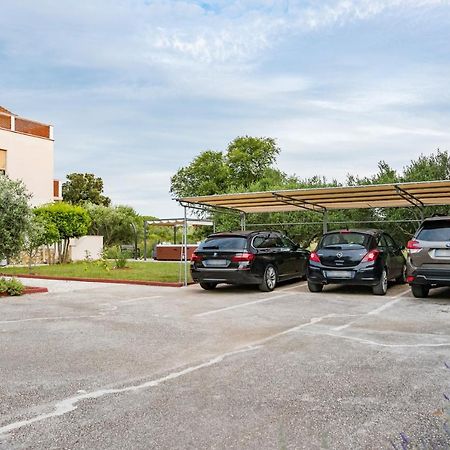 Apartment Yelica Zaton  Exterior photo